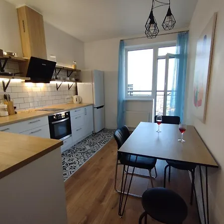 Lägenhet 1 к аркадия с балконом и морем *